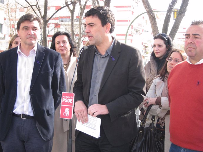 El Portavoz Del Grupo Socialista En El Parlamento, Mario Jiménez. 