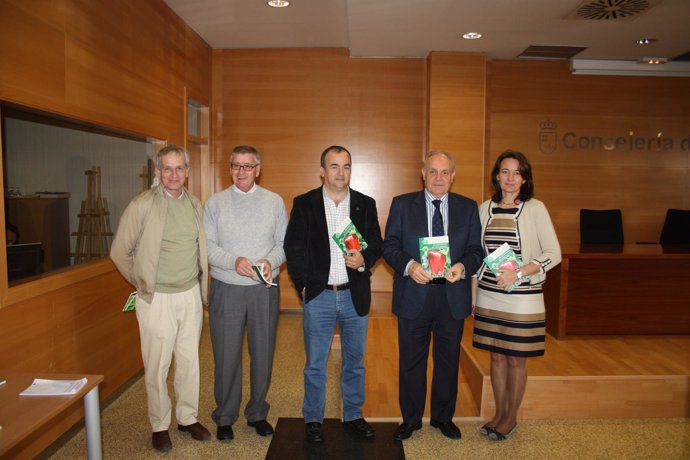 García Lidón, González, Lacasa Y Dos Representantes Del Libro