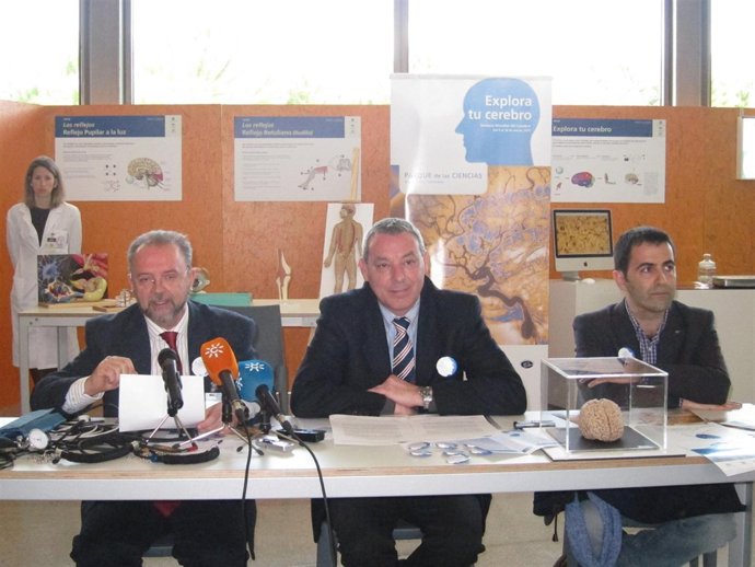 El Consejero De Educación, Francisco Álvarez De La Chica.