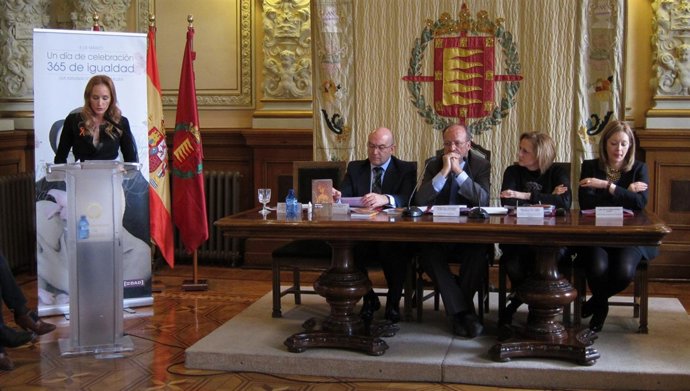 Sandra Ibarra Lee El Manifiesto Del Día Internacional De La Mujer