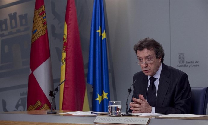 El Consejero De La Presidencia Y Portavoz De La Junta De Castilla Y Leon, Jose A