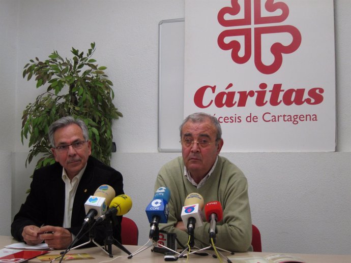 Miembros de Cáritas Murcia