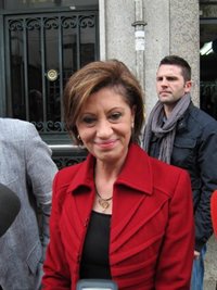 Elena Espinosa insta a recuperar la fuerza necesaria para volver al gobierno en los ayuntamientos de Ferrolterra