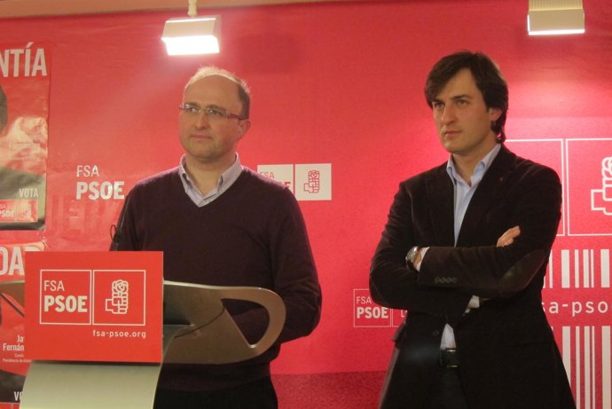 Antonio De Luis Solar, A La Izquierda