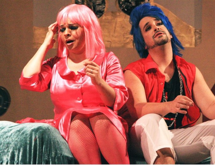 Llega A Sevilla La Comedia 'Dios Los Cría... ¡Y Lo Que Cuesta Juntarlo!'