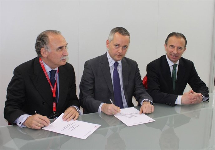 Firma De Convenido TUI Y Aenor En La Feria ITB De Berlín