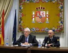 Hernández Mollar Y El Comisario Accidental Valentín Bahut