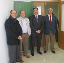 Visita Del Viceconsejero De Agricultura A La Residencia De Los Corrales