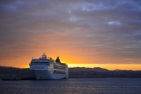 Casi 8 millones de cruceristas recalaron en España durante 2011, un 11,8% más
