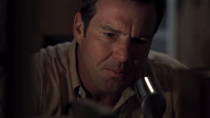 Dennis Quaid En Frequency