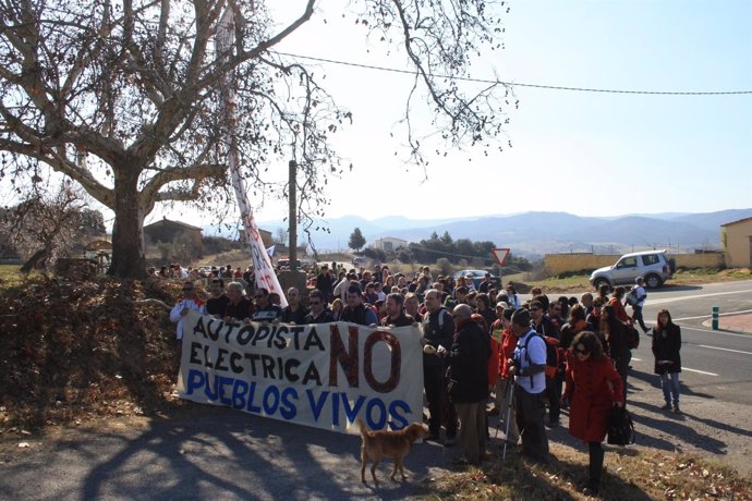 Manifestación Contra La Autopista Electica.