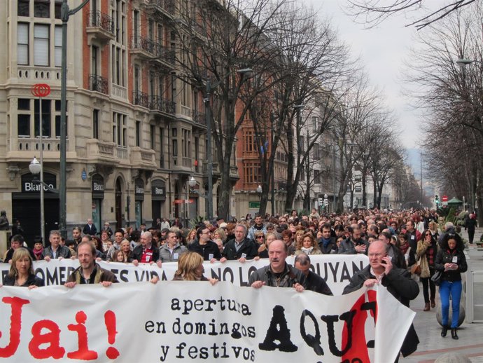 Manifestación De Comerciantes