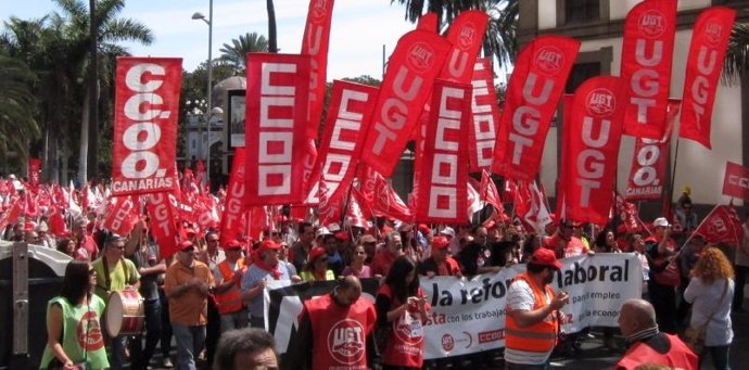 Manifestación Contra La Reforma Laboral En Las Palmas De Gran Canaria El 11-M