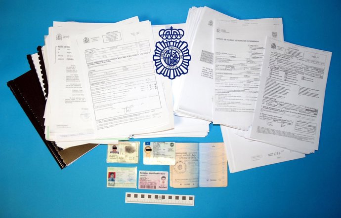 Documentación Intervenida Por La Policía Nacional 