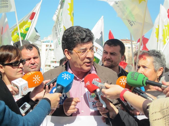 El Candidato De IU, Diego Valderas, Hoy En Huelva