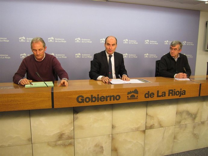 Javier Ugarte, Director General De Investigación Agraria En Rueda De Prensa