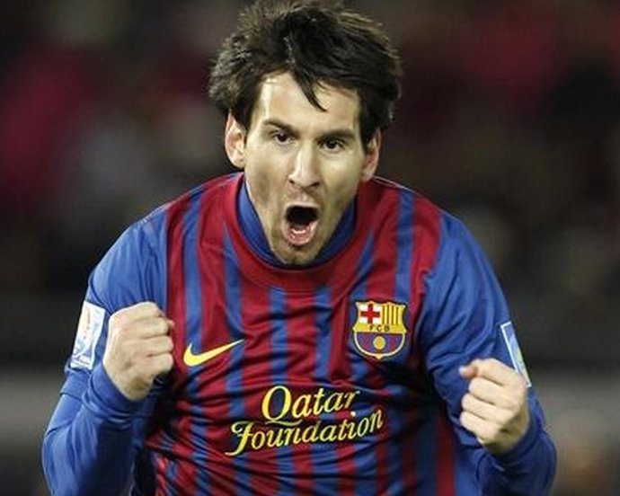 Baño de elogios para un Messi de historia