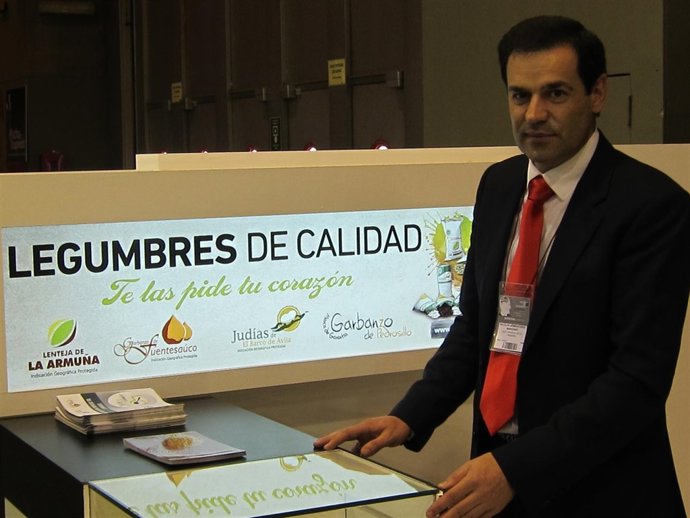 El Director Técnico De La Agrupación De Consejos Legumbres De Calidad