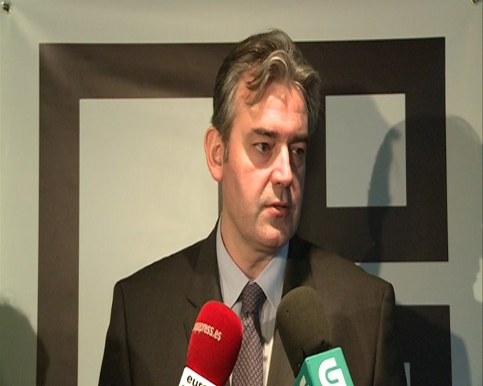 Novagalicia presenta la marca EVO Banco
