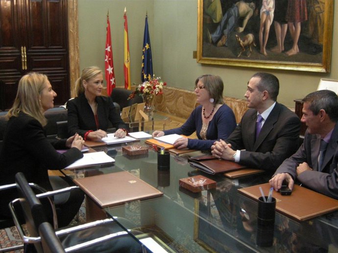 Reunión De La Delegada De Gobierno Con Los Vecinos De La Colonia Marconi