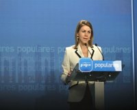 Cospedal dice que hay "mucho que mejorar" en la imparcialidad de TVE y subraya que el Gobierno está "cumpliendo" la ley