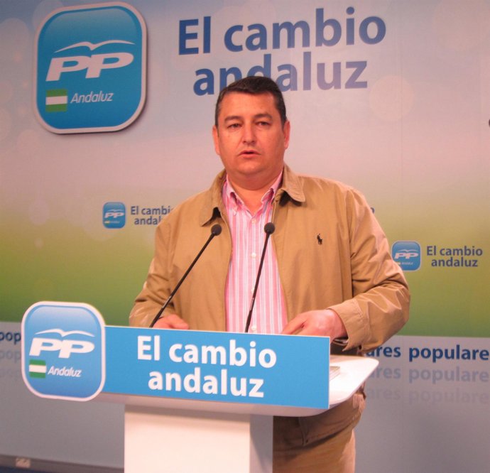 El Secretario General Del PP-A, Antonio Sanz, Hoy En Rueda De Prensa