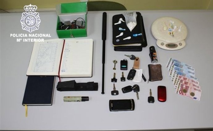 Material Incautado Por La Policía.