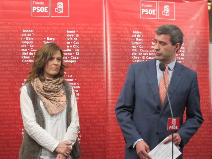 Gutiérrez Y Padilla En Rueda De Prensa