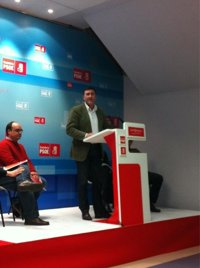 Mañanes considera "irresponsable" y una "falta de respeto" cifrar los apoyos de cada candidatura