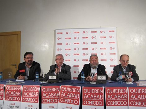 Los Secretarios Generales De Comisiones Obreras (CC.OO.) Y UGT.