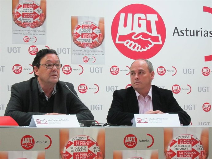 Julio Lacuerda Y Alberto Del Valle, De FSP UGT, En Rueda De Prensa