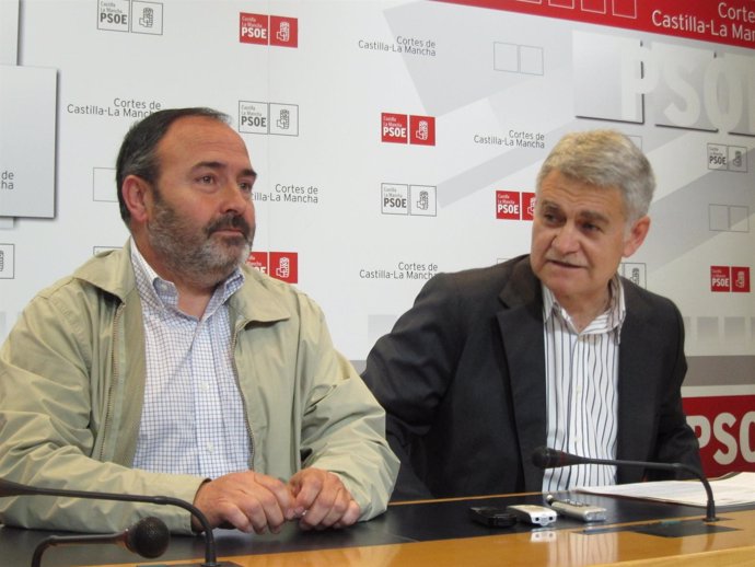 Pedrosa Y Gil En Rueda De Prensa