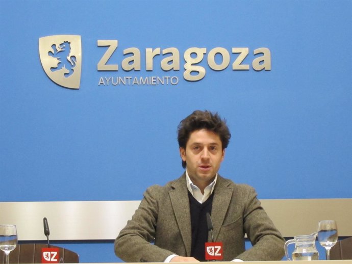 El Concejal Del PP En Zaragoza, Sebastián Contín