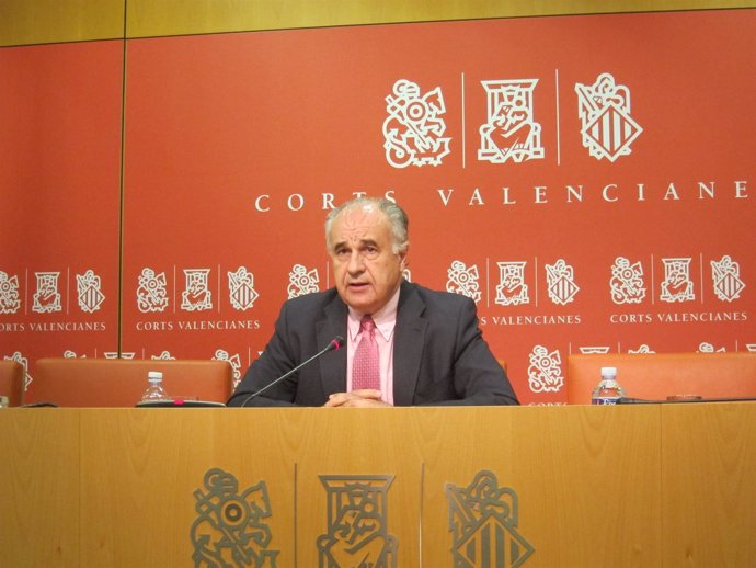 Rafael Blasco, En La Rueda De Prensa Tras La Junta De Síndics