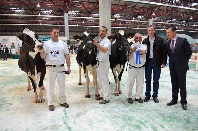 Open De La Raza Frisona 