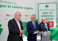 Griñán garantiza a CCOO y UGT el modelo social y de concertación