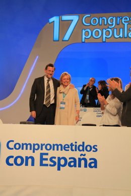 Mariano Rajoy Y Mercedes Fernández