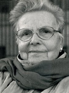 La Escritora Teresa Pàmies