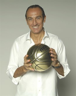 El ex jugador de baloncesto Juan Antonio San Epifanio, Epi