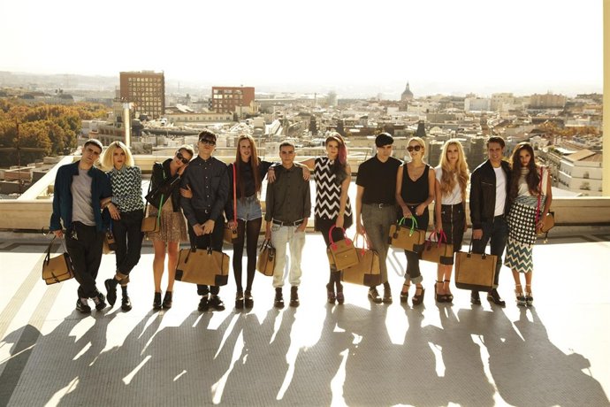 Los Nuevos Protagonistas De La Campaña De Loewe 