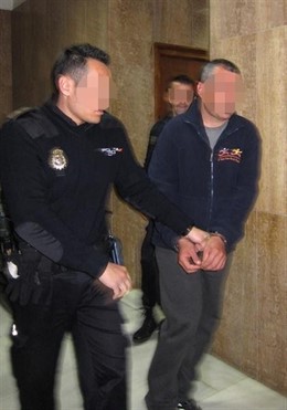 El Acusado A Su Llegada Al Juicio