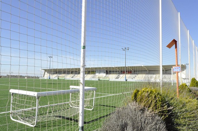 Campo De Fútbol De La Muela (Zaragoza)