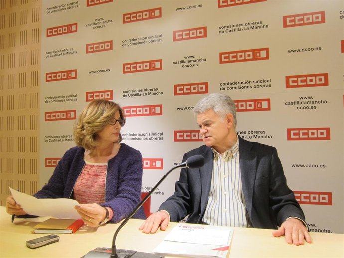 Gil Y Toboso En Reuda De Prensa