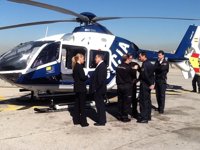 Voluntarios piden a Cifuentes que "pise la zona y no sólo la sobrevuele" si quiere solucionar los problemas de la Cañada