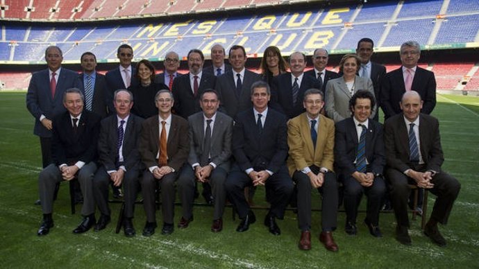 El Presidente Blaugrana, Sandro Rosell, Con Los Rectores De La 'Xarxa Vives'