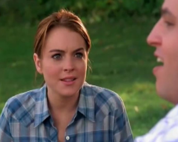 Lindsay Lohan regresa al pelirrojo