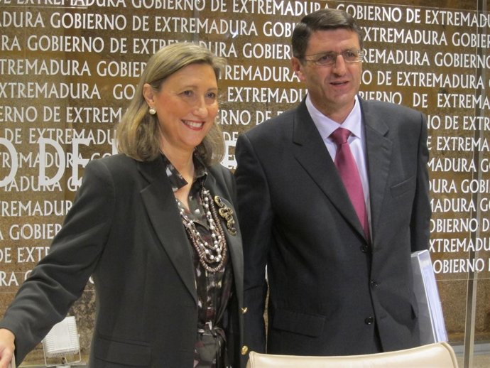 Trinidad Nogales Y Pedro Blanco