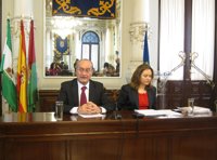 El Ayuntamiento de Málaga debe dos millones de euros a proveedores y no se acogerá al plan de pago del Gobierno