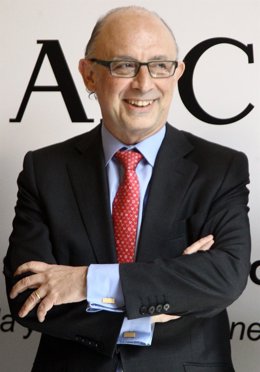 El Ministro De Hacienda Y Administraciones Públicas, Cristóbal Montoro