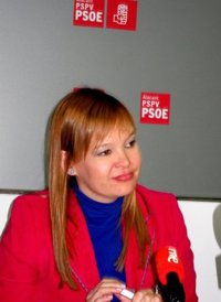 Pajín alerta de que el pago por receta agrava la desigualdad de derechos de los catalanes sobre el resto de ciudadanos